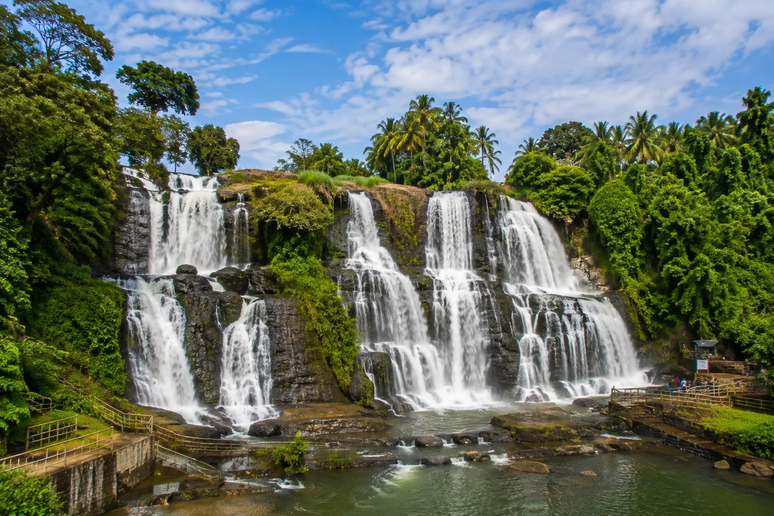 Thirparappu Falls